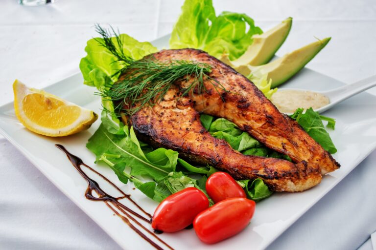 10 High Protein Fish and Seafood Options for a Nutrient-Packed Diet